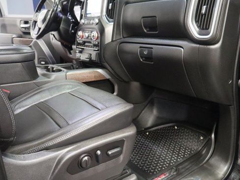 Used 2022 GMC Sierra 3500 Denali w/ Denali Black Diamond Edition AWD/4WD image 57