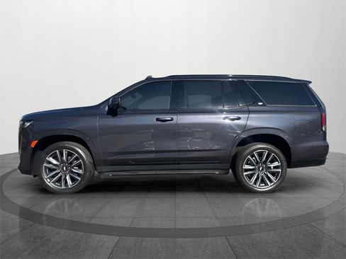 Used 2023 Cadillac Escalade Sport Platinum image 2