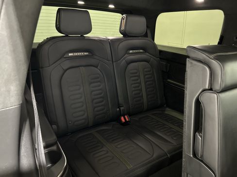 Used 2024 Rivian R1S Adventure Dual AWD/4WD image 25