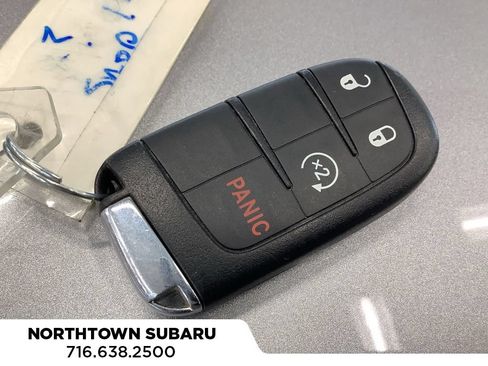 Used 2018 Jeep Compass Latitude w/ Cold Weather Group AWD/4WD image 26