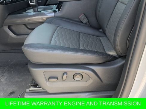 Used 2025 Chevrolet Silverado 1500 ZR2 AWD/4WD image 23