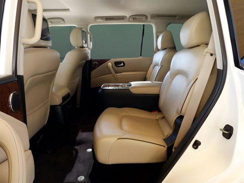 Used 2019 Nissan Armada SL w/ Premium Package image 39