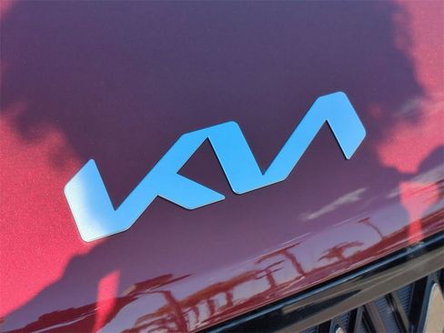 New 2026 Kia Carnival EX image 37