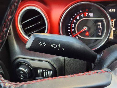 Used 2020 Jeep Gladiator Rubicon image 27