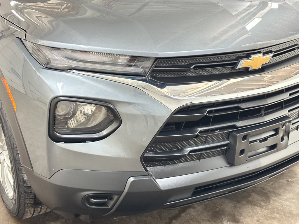 Used 2021 Chevrolet TrailBlazer LS AWD/4WD image 15