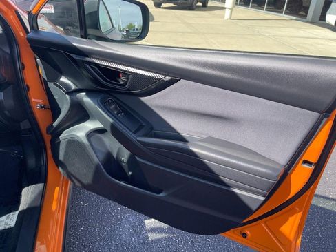 Used 2018 Subaru Crosstrek 2.0i Premium AWD/4WD image 8