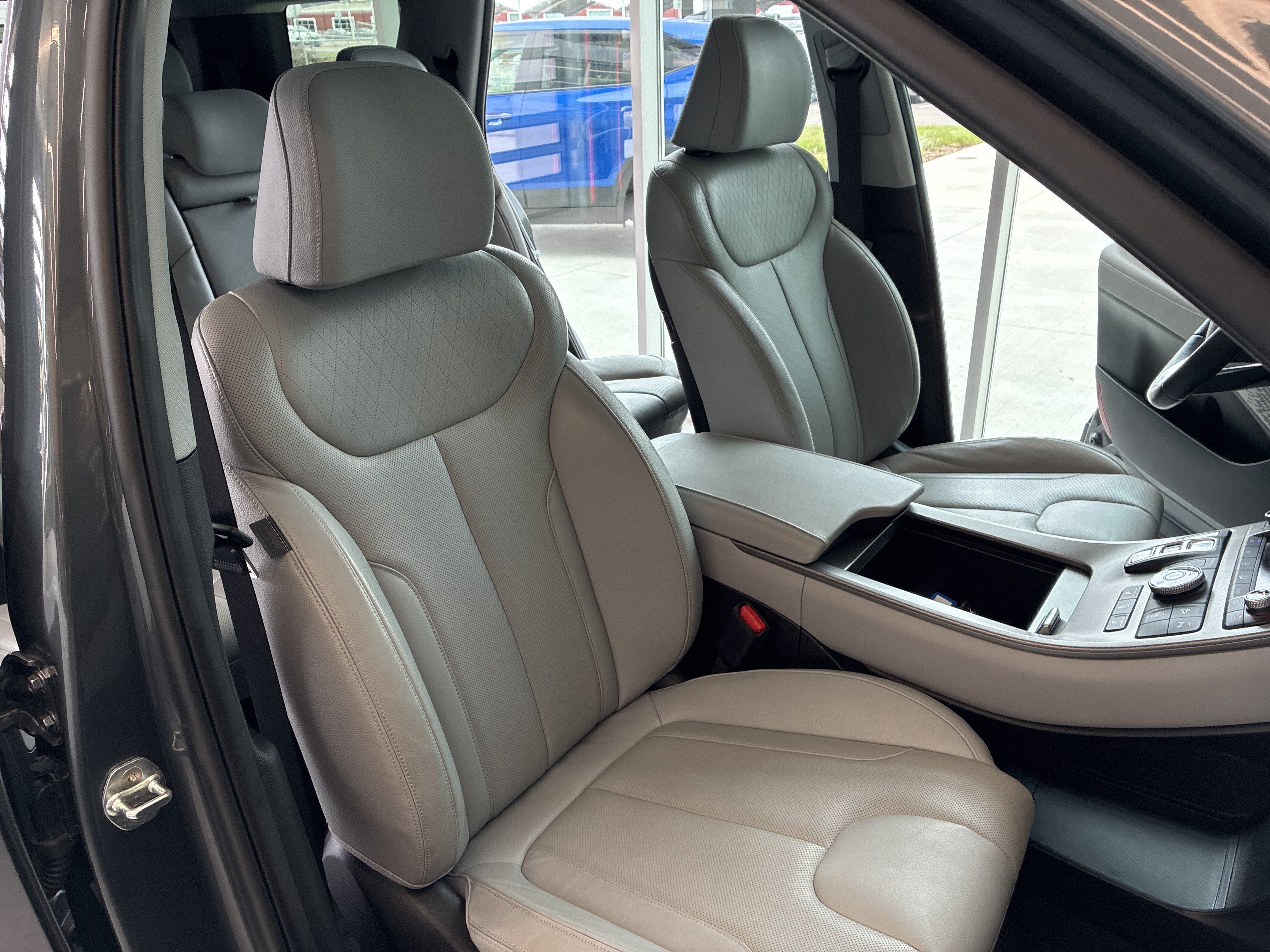 Used 2021 Hyundai Palisade SEL AWD/4WD image 16