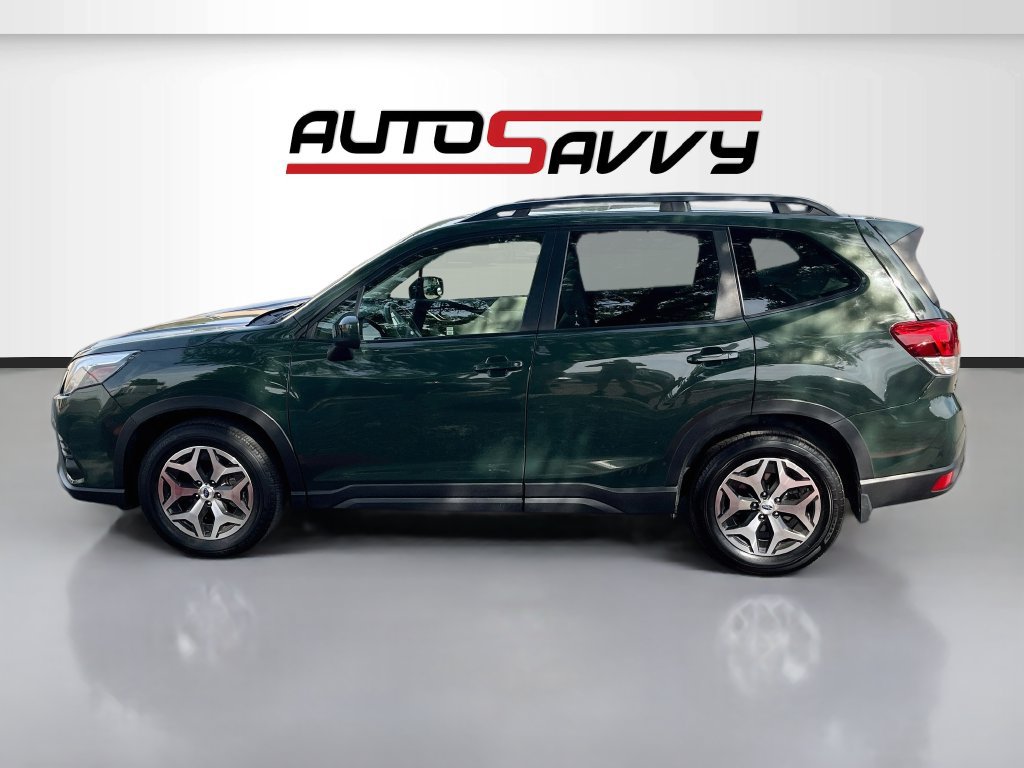 Used 2023 Subaru Forester Premium AWD/4WD image 4