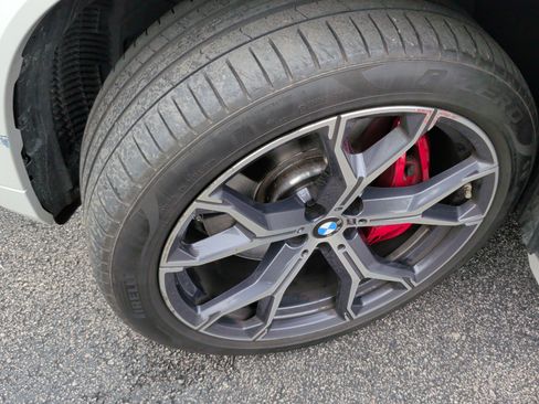 Used 2022 BMW X5 M50i AWD/4WD image 13