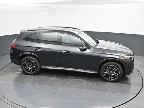 New 2025 Mercedes-Benz GLC 300 GLC 300 image 33