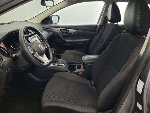 Used 2019 Nissan Rogue Sport S w/ Appearance Package AWD/4WD image 17