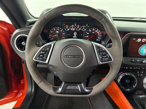 Used 2018 Chevrolet Camaro SS w/ Hot Wheels Edition image 18