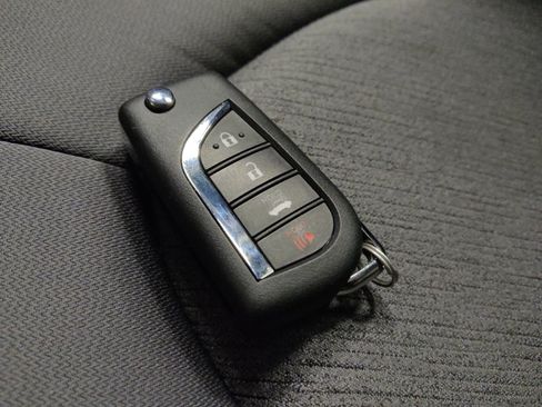 Used 2024 Toyota Camry LE image 32