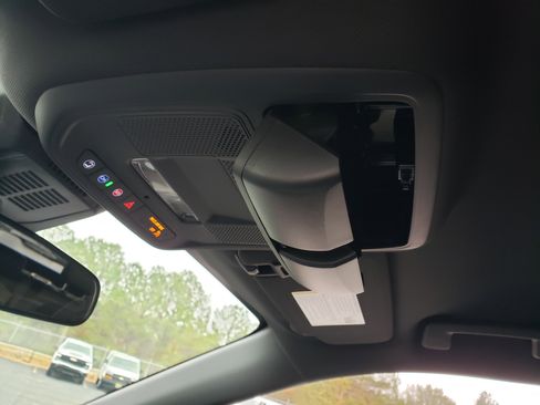 New 2026 Chevrolet Equinox LT w/ Convenience Package II image 26