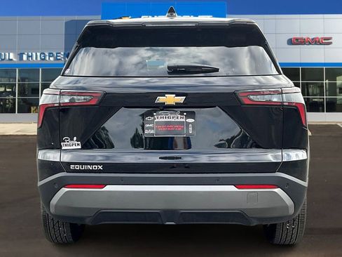 New 2026 Chevrolet Equinox LT w/ LPO, Floor Liner Package FWD image 4