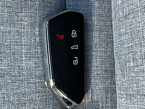 New 2026 Volkswagen ID.4 Pro image 29