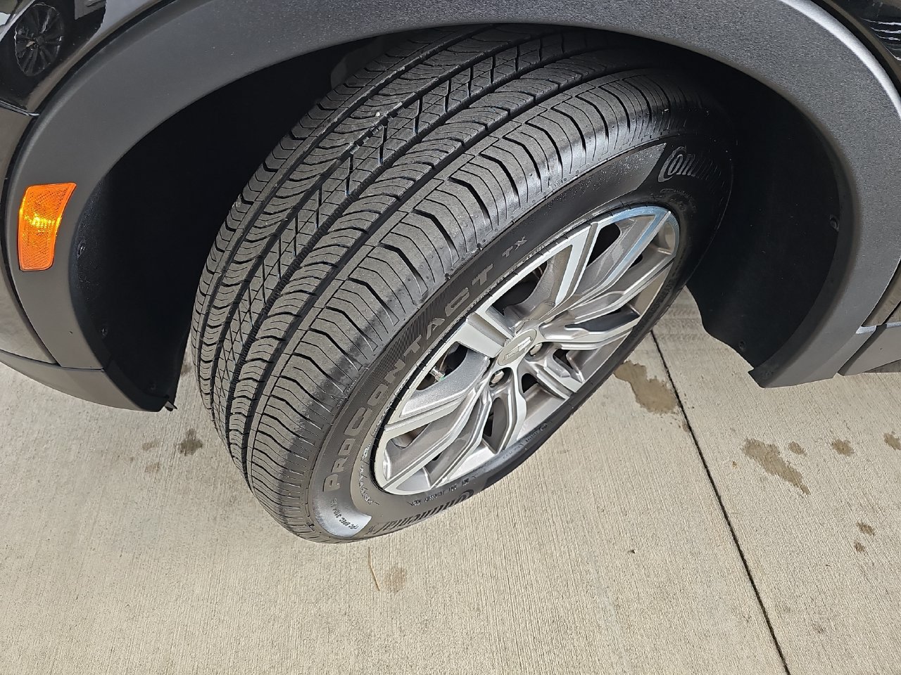 Used 2019 Cadillac XT4 Sport AWD/4WD image 34