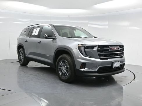 Used 2025 GMC Acadia Elevation image 74