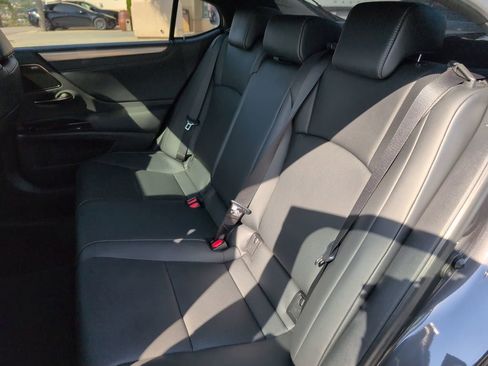 Used 2023 Lexus ES 350 F Sport image 25