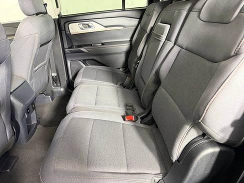 Used 2025 Ford Explorer Active RWD image 27