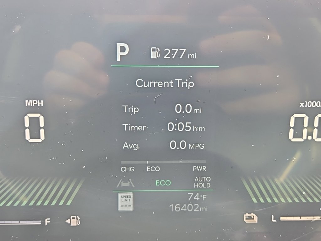 Certified 2025 Kia Sorento EX AWD/4WD image 18