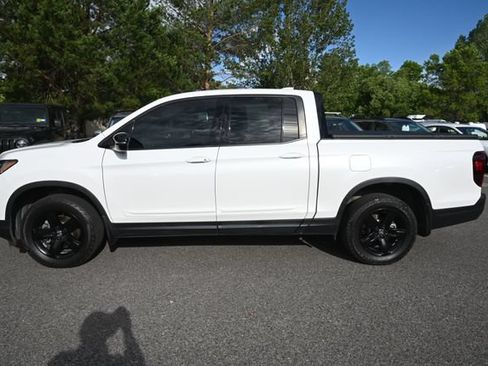 Used 2023 Honda Ridgeline Black Edition image 2