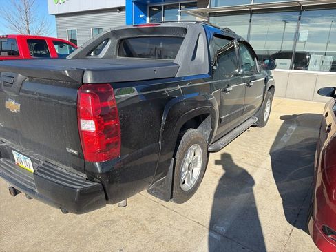 Used 2007 Chevrolet Avalanche LT w/ LT Preferred Equipment Group image 4