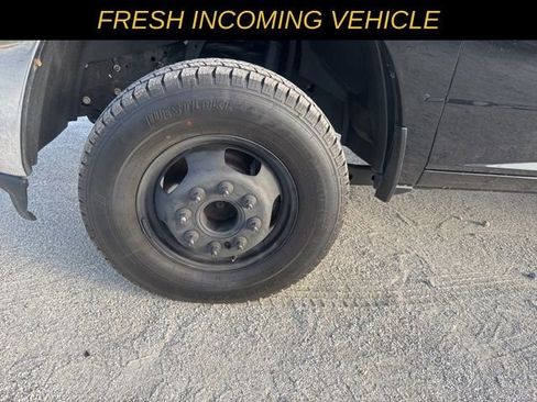 Used 2023 RAM 3500 Tradesman w/ Chrome Appearance Group image 10