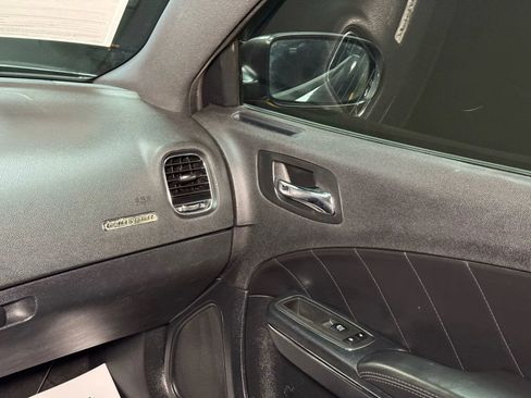 Used 2014 Dodge Charger R/T w/ Blacktop Package image 22