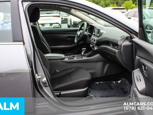 Used 2025 Nissan Sentra S FWD image 21