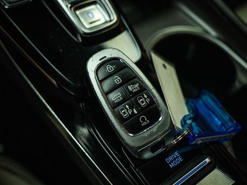 Used 2021 Hyundai Sonata Limited FWD image 25