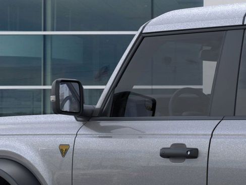 New 2025 Ford Bronco Badlands image 24