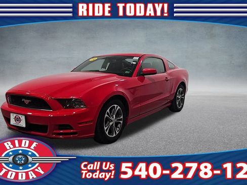 Used 2014 Ford Mustang Premium image 1