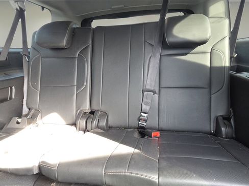 Used 2019 GMC Yukon XL SLT image 12