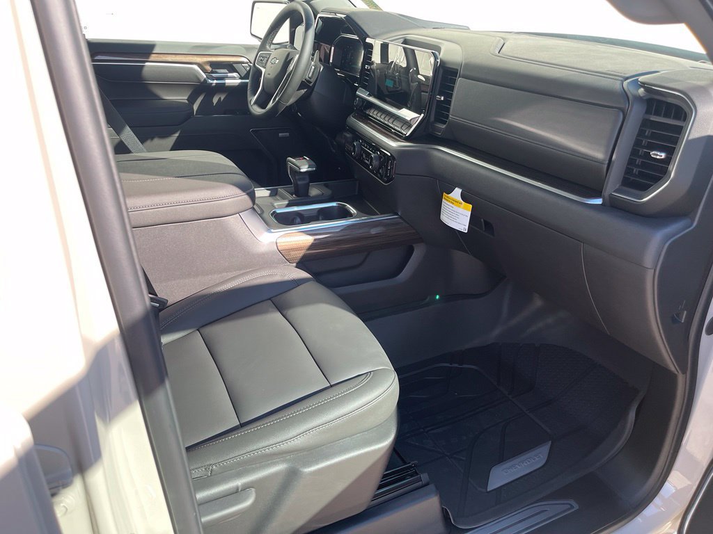 New 2026 Chevrolet Silverado 1500 RST w/ Safety Package AWD/4WD image 27