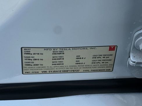 Used 2017 Tesla Model S 75 image 29