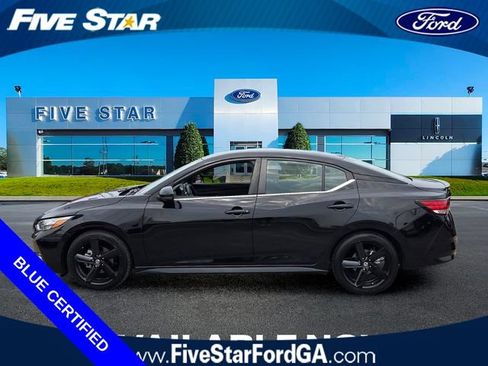 Used 2023 Nissan Sentra SR w/ Midnight Edition Package FWD image 4