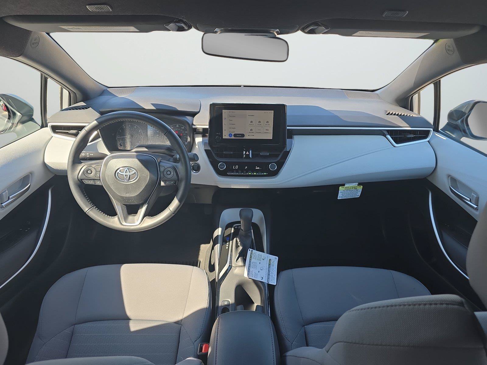 Used 2025 Toyota Corolla SE w/ Convenience Package FWD image 13