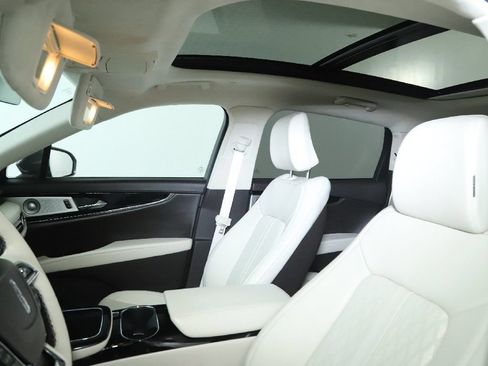 Certified 2023 Lincoln Nautilus Black Label AWD/4WD image 21