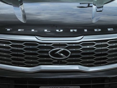 Used 2020 Kia Telluride SX w/ Towing Package AWD/4WD image 6