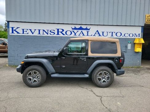 Used 2020 Jeep Wrangler Sport AWD/4WD image 1