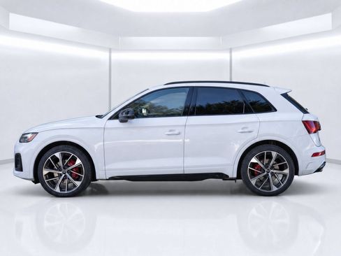 Certified 2023 Audi SQ5 Premium Plus w/ Premium Plus Package AWD/4WD image 2
