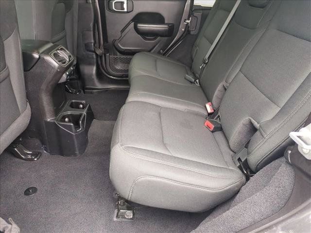 Used 2021 Jeep Wrangler Unlimited Sport AWD/4WD image 17