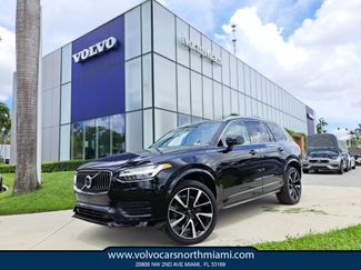 Used 2020 Volvo XC90 T6 Momentum w/ Protection Package Premier image 1