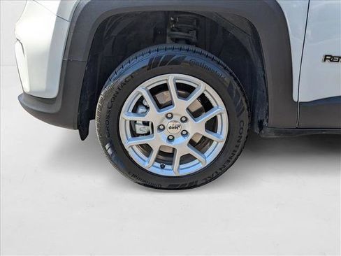 Used 2023 Jeep Renegade Latitude image 22