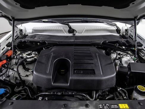 Used 2022 Land Rover Defender 90 X-Dynamic HSE AWD/4WD image 45