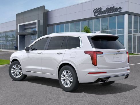 New 2025 Cadillac XT6 Luxury FWD image 4
