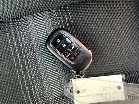 Used 2025 Honda Civic Sport image 37