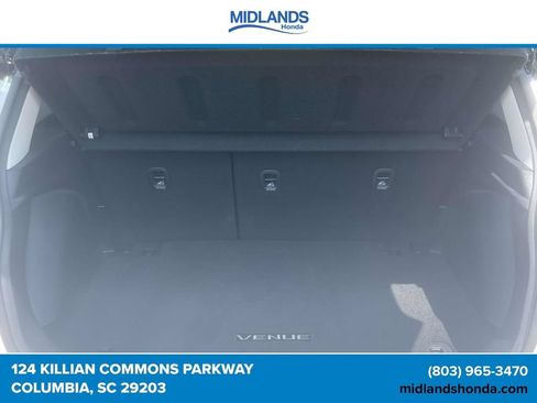 Used 2023 Hyundai Venue Limited FWD image 8