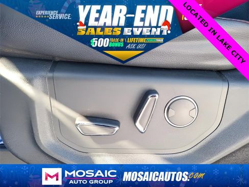 Used 2017 Ford F150 Lariat w/ Equipment Group 502A Luxury image 20